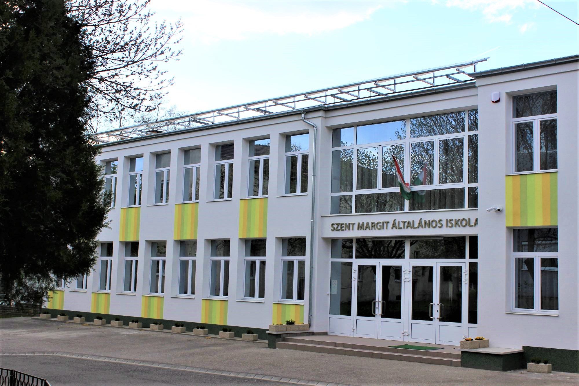 Szent Margit Gimnázium és Általános Iskola