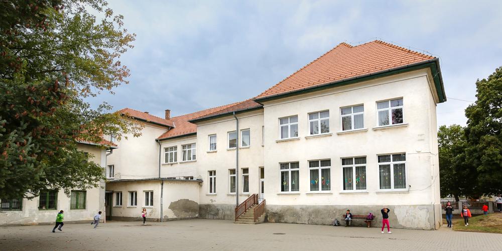 Bánhidai Jókai Mór Általános Iskola